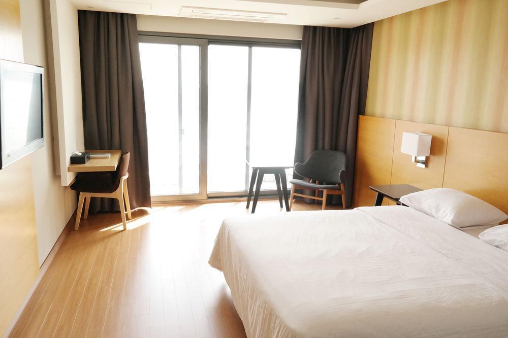 Asia Lakeside Hotel Jinju Exterior foto
