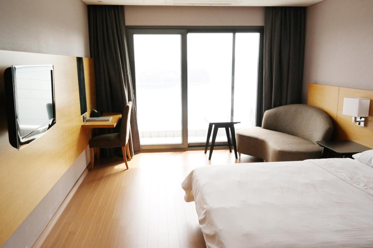 Asia Lakeside Hotel Jinju Exterior foto